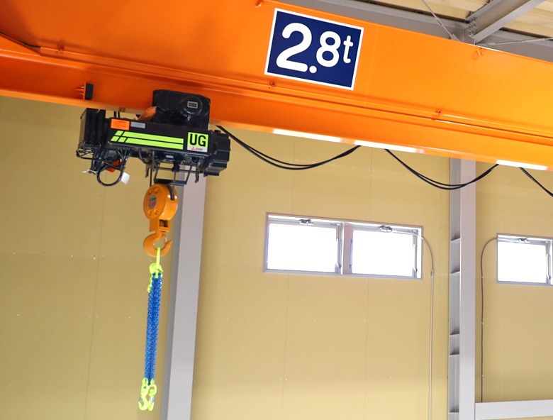 天井クレーン(2.８トン)